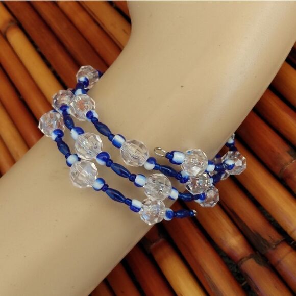 HANDMADE Blue, White & Clear Glass Wrap Around Cuff Bracelet Adjustable - Picture 7 of 9